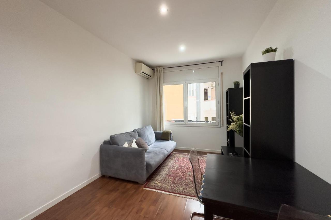 Sagrada Familia Bliss Apartment Barcelona Luaran gambar